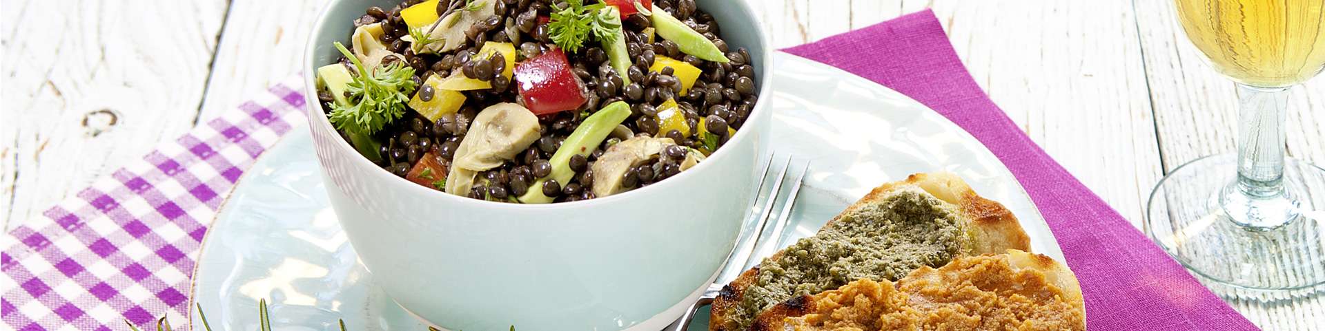 Bio-Rezept: Beluga-Linsen Salat mit Artischocken mit Senf-Mandel ...