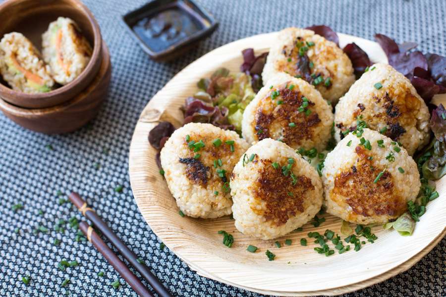 Yaki Onigiri - Asian Rice Cakes with Sweetpotatoe and Avocado