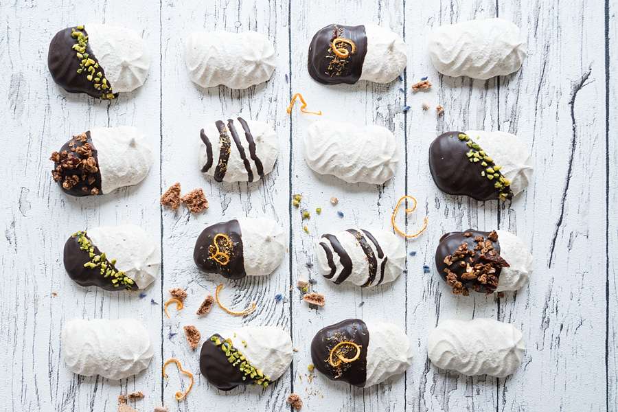 Meringues pain d'épices et chocolat