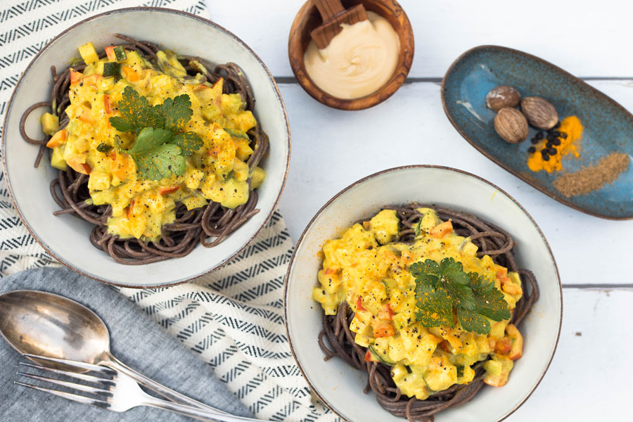 Buckwheat Spaghetti - with alkaline vegetable cashew sauce