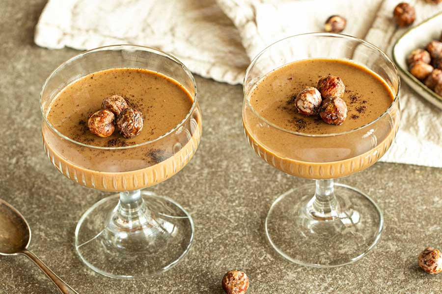 Chia carob mousse