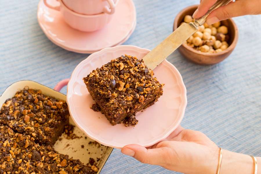 Coffee Crumble Cake with Hazelnuts and Chocolate