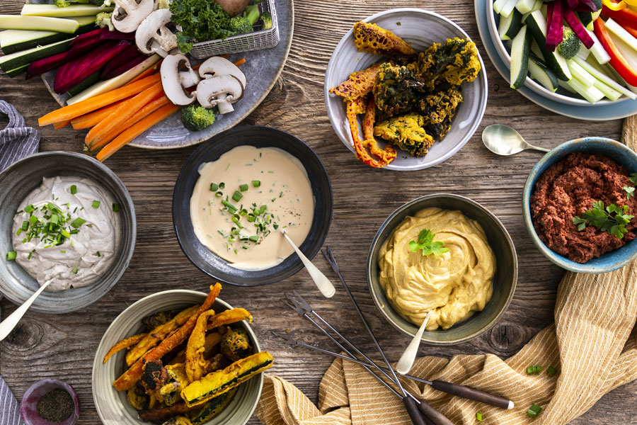 Fondue with  vegetable bouillon