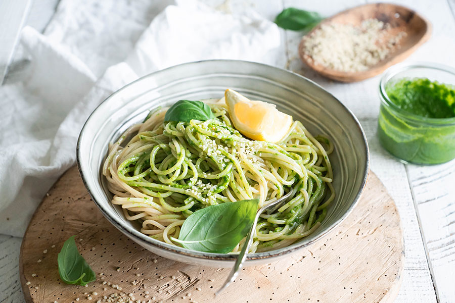 Pasta with hemp pesto