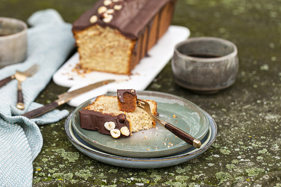 10.10.2021: Klassischer Haselnusskuchen mit Schokoguss