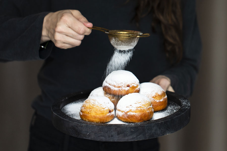 Rosinenkrapfen