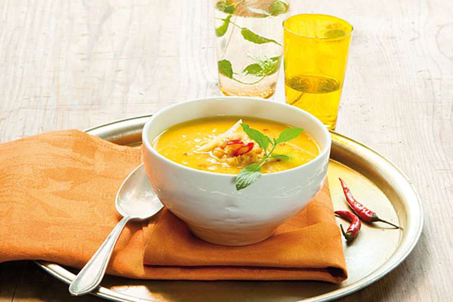 Lentils-ginger-soup with coconut milk