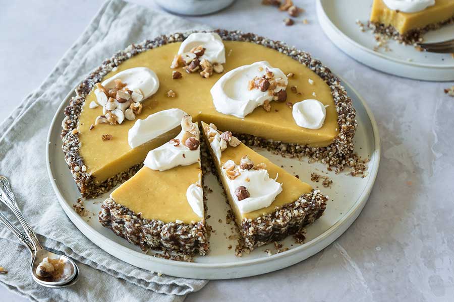 Crostata di mango e nocciole