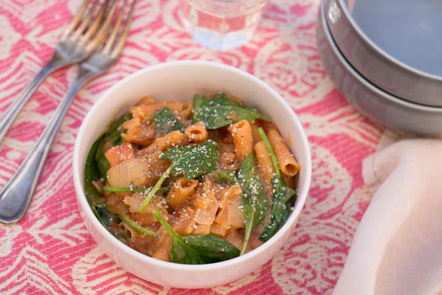 31.03.2017: Lentil noodles onepot pasta with spinach