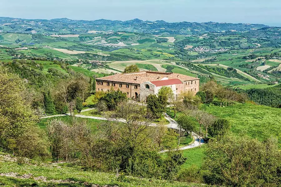 Im Kloster Montebello gründete Gino Girolomoni die Kooperative