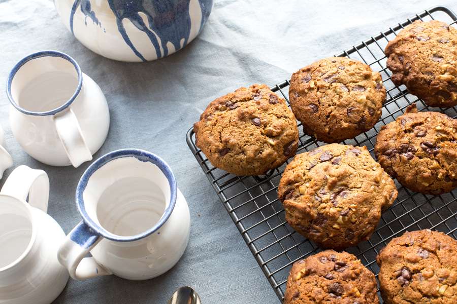 Chocolate Chip Cookies with Walnuts