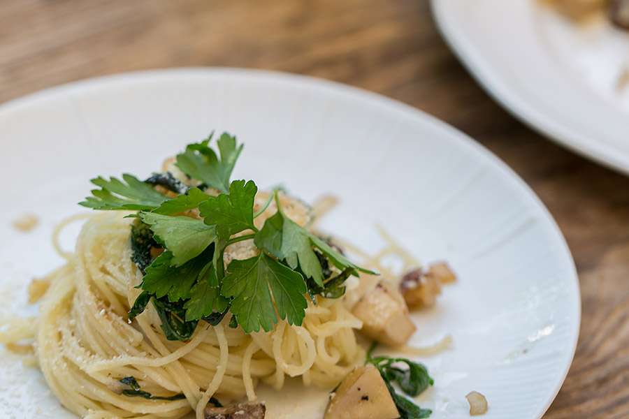 12.09.2021: Spaghettini mit frischen Pilzen und Petersilie