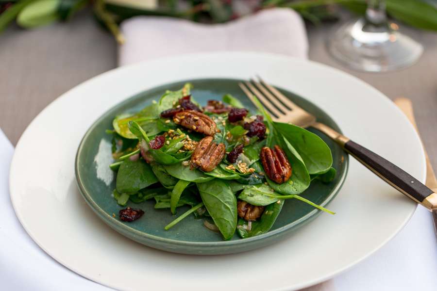 13.12.2016: Candied pecan nuts with cranberries on a bed of spinach leaves with a toasted sesame dressing