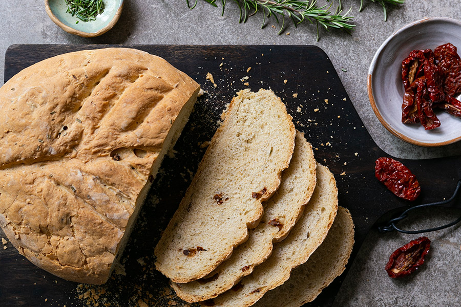 Tomatenbrot mit Rosmarin