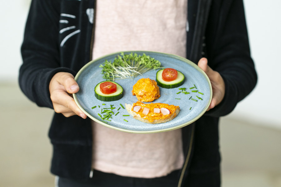 Brotaufstrich mit Tomatenmark Paprika