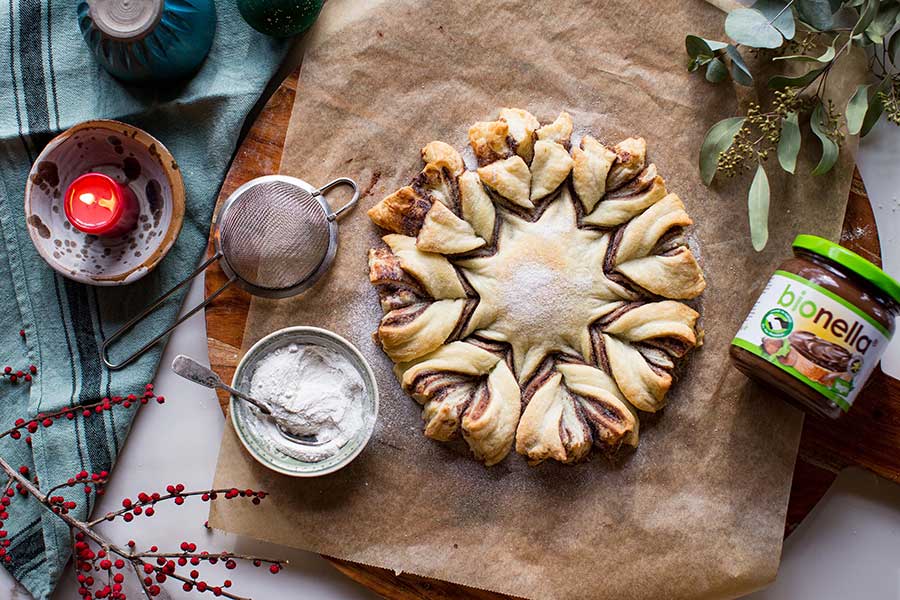 23.12.2022: Vegan christmas star filled with chocolate