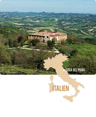 Kloster Montebello in den italienischen Marken. Kloster Montebello in den italienischen Marken, Heimat der Rapunzel Pasta aus dem Pastificio Gino Girolomoni.