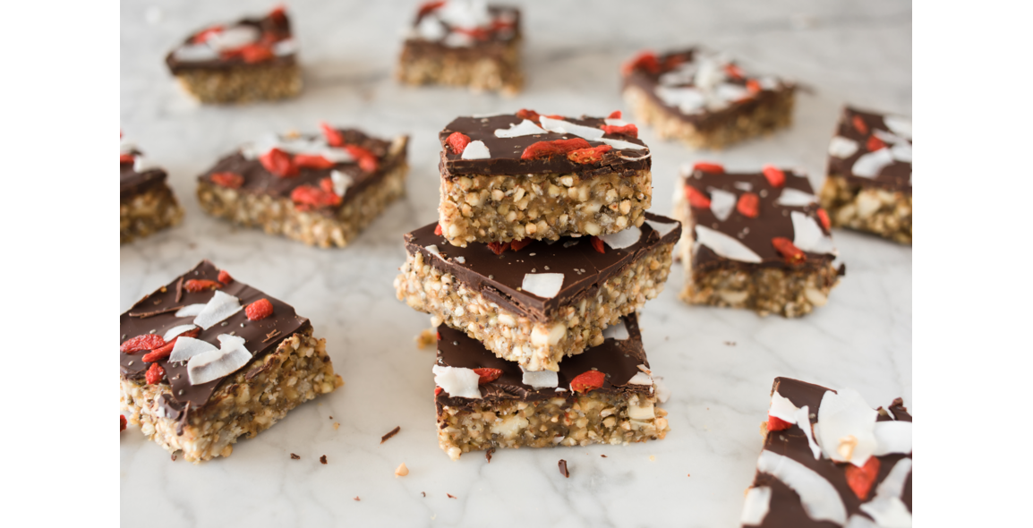 Buchweizen-Schnitten mit Peanutbutter