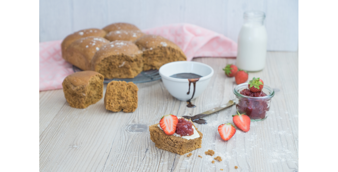 Luftige Melassebrötchen