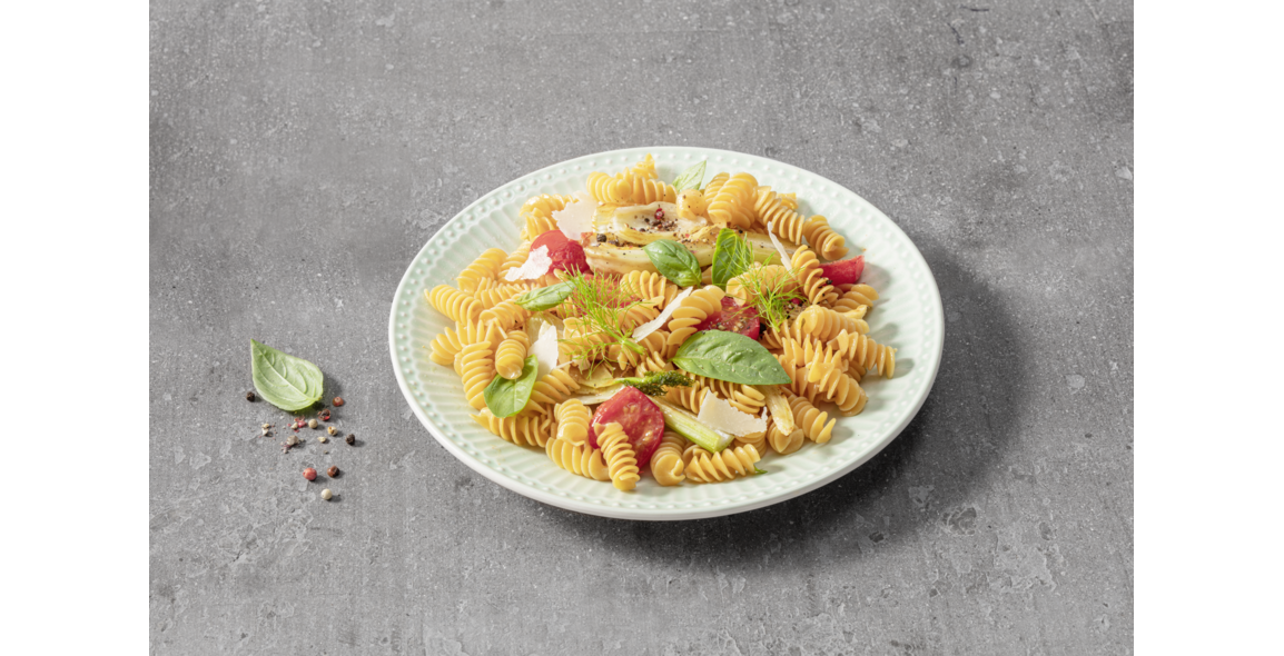 Kichererbsen Spirelli mit Fenchel, Basilikum und Cocktailtomaten