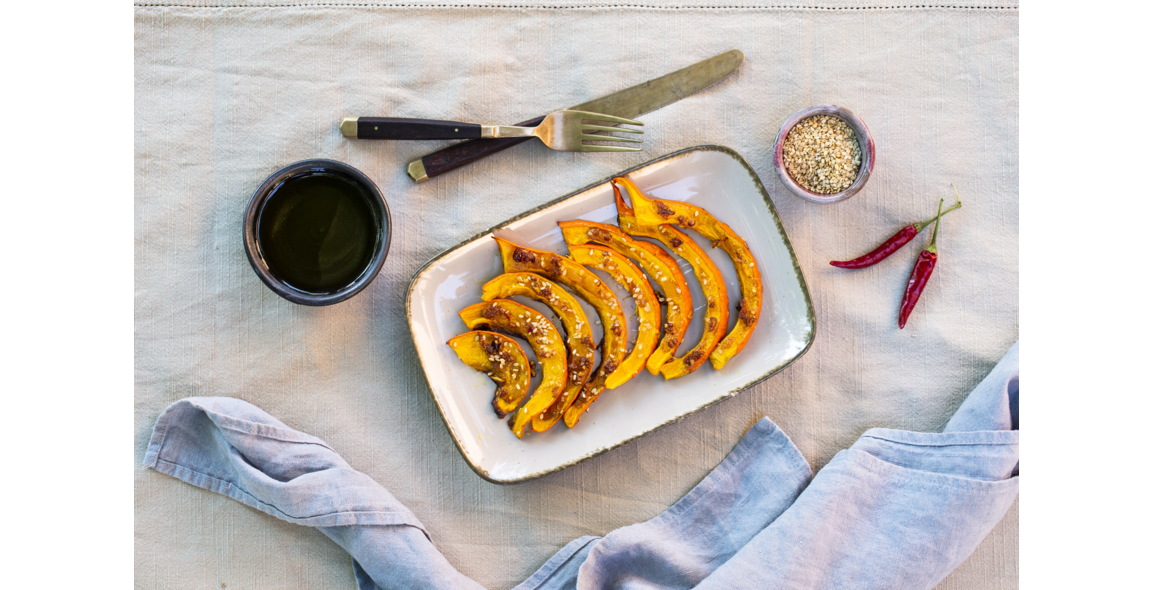 Hokkaido Ofen-Kürbis mit Sesam und Sojasauce