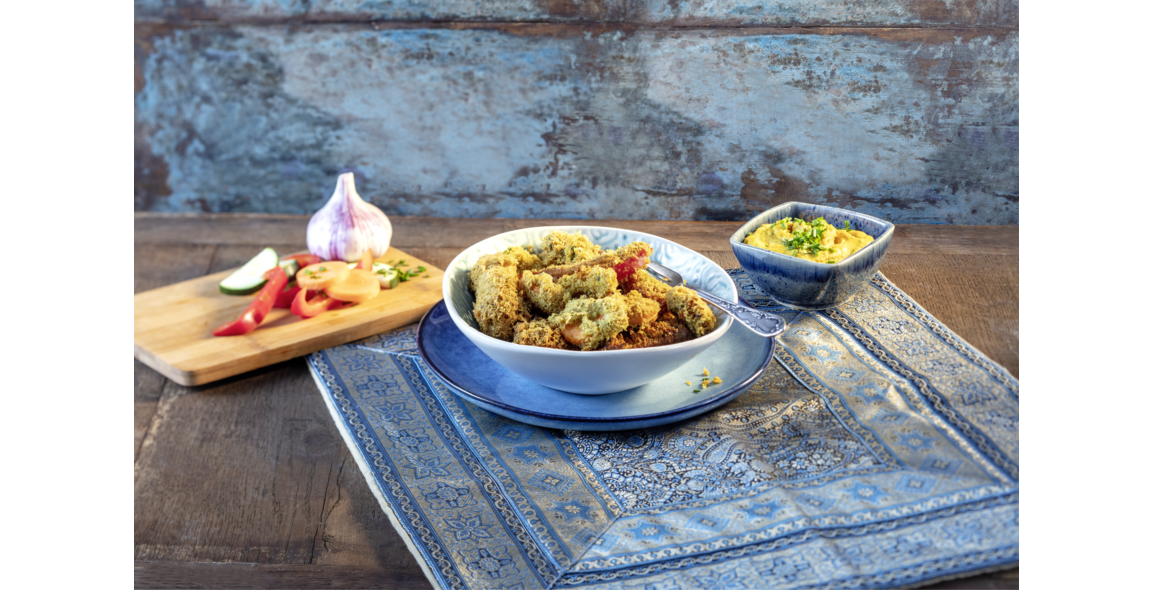 Curryteig – Pakora mit Gewürz-Erdnuss-Dip