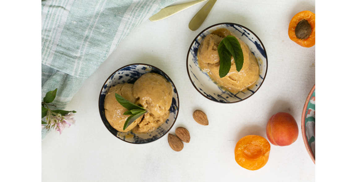 Aprikosen-Mandel-Eis