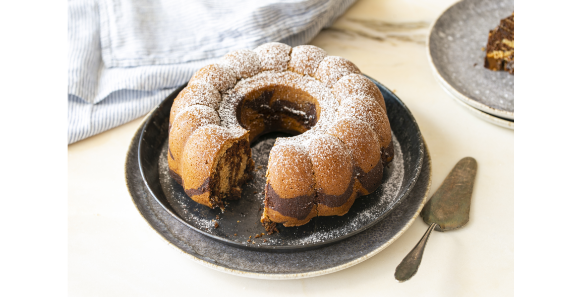 Veganer Marmorkuchen mit Carobpulver