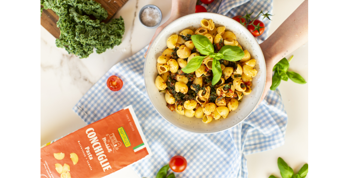 Conchiglie mit Grünkohl und Tomatensauce