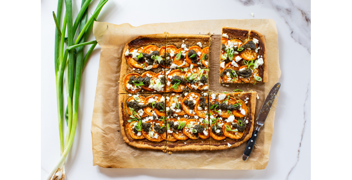 Süßkartoffel-Tarte mit Pesto Verde