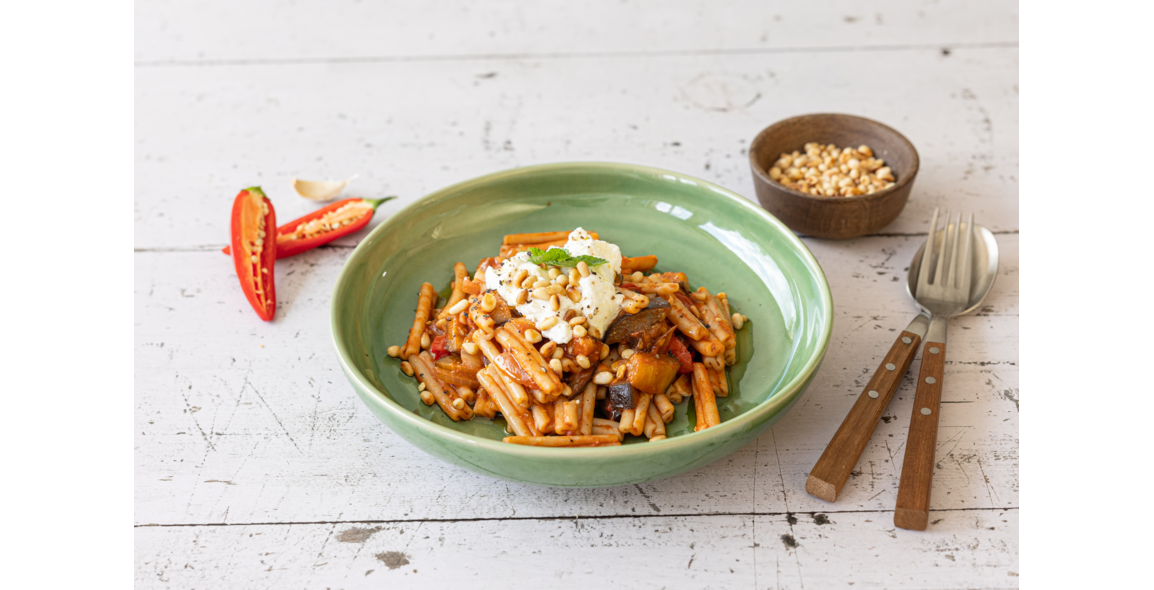 Casarecce mit Aubergine und Ricotta