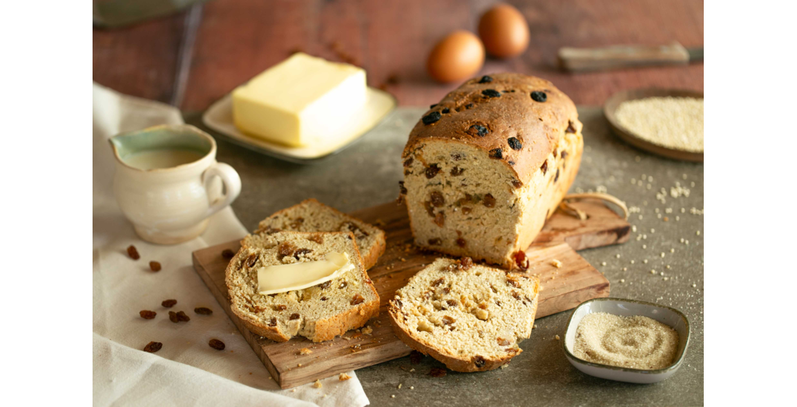 Quinoa-Rosinenstuten (Rosinenbrot)
