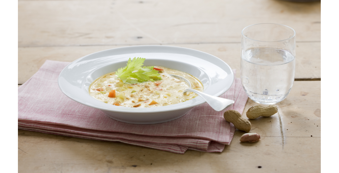 Würzige Erdnusssuppe