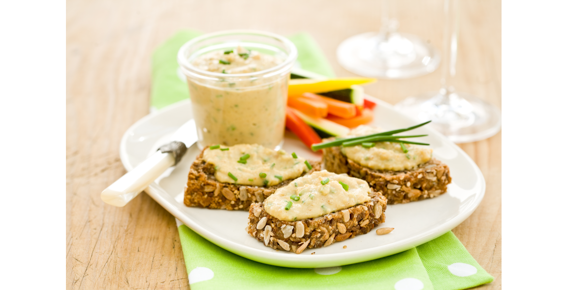 Dip mit roten Linsen