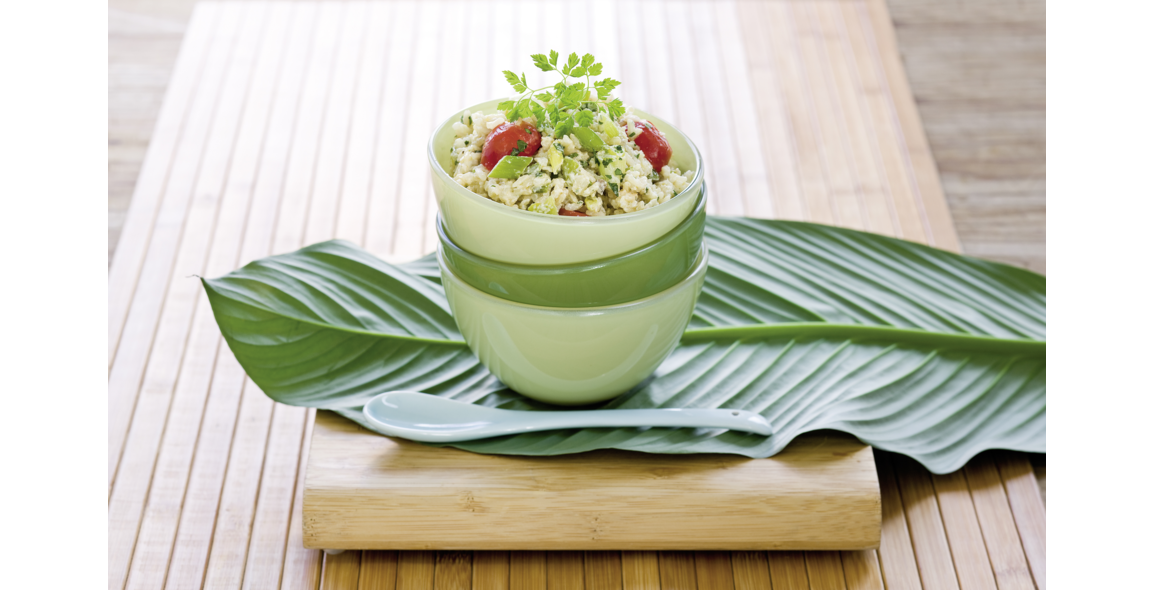 Naturreis mit Frühlingsgemüse