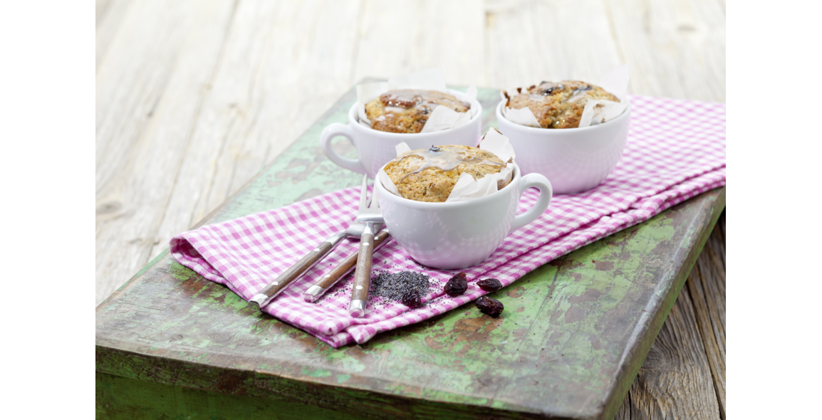 Mohn-Tassenkuchen mit Cranberries