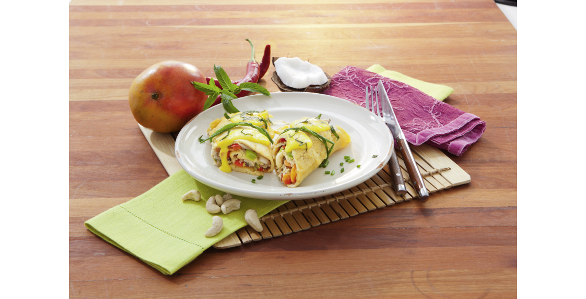 Kichererbsen-Pfannkuchen mit Wok-Gemüse und Mango-Minze-Topping