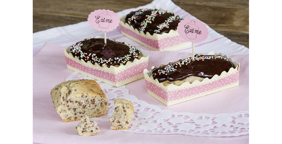 Quinoa-Minikuchen mit Banane und Ahornsirup