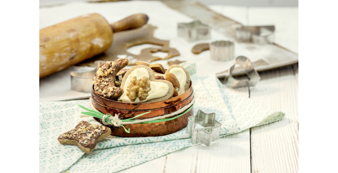 Nussige Weihnachts-Ausstecher