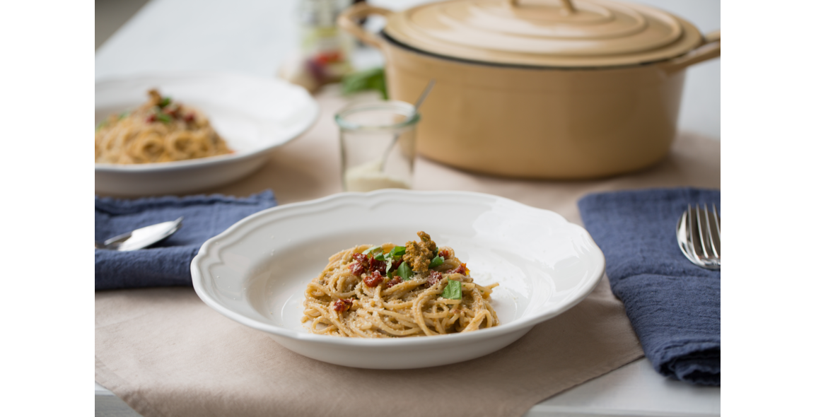 Emmer Pasta mit cremiger Tomatensauce