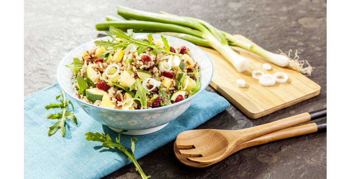 Wildreissalat mit Ananas und Rucola