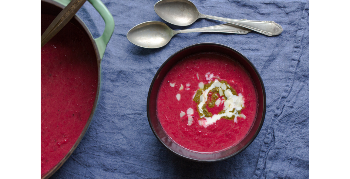 Rote-Bete-Suppe mit Karotten