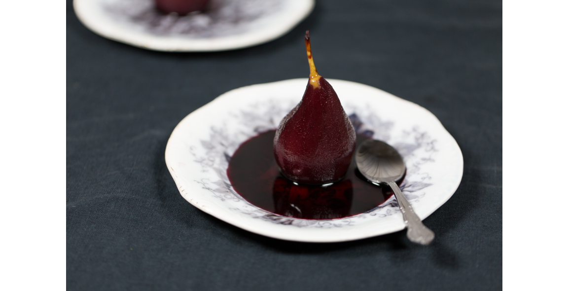 Rotwein-Birnen mit Kokosblütensirup, Zimt und Vanille