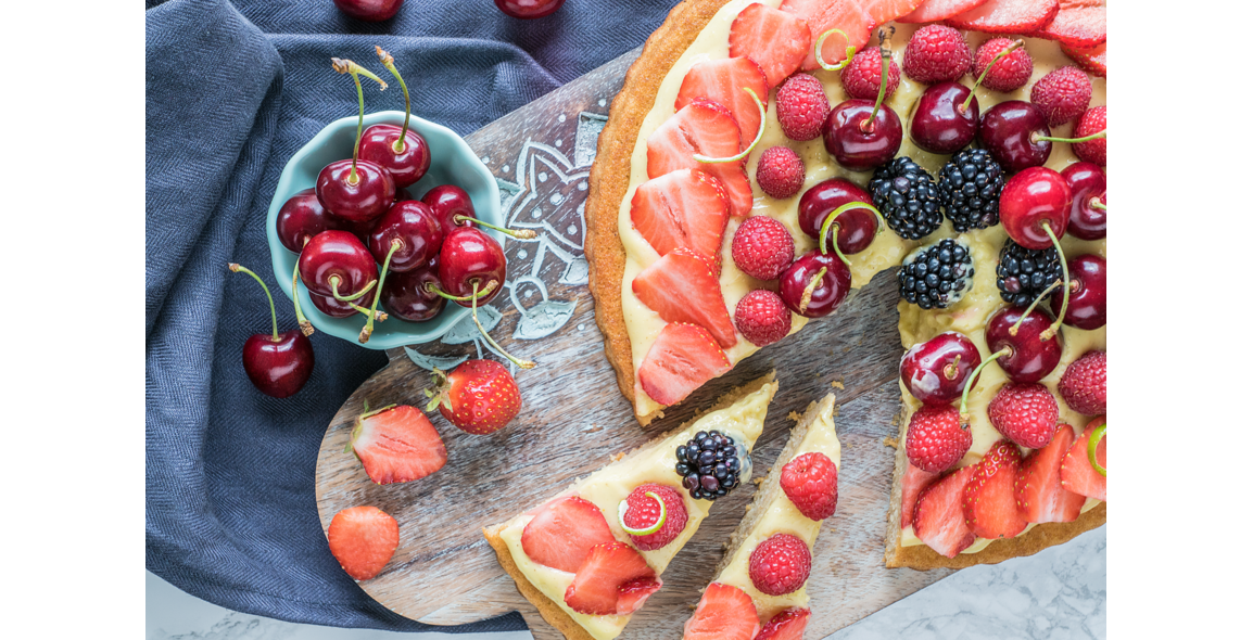 Sommerliche Obsttorte