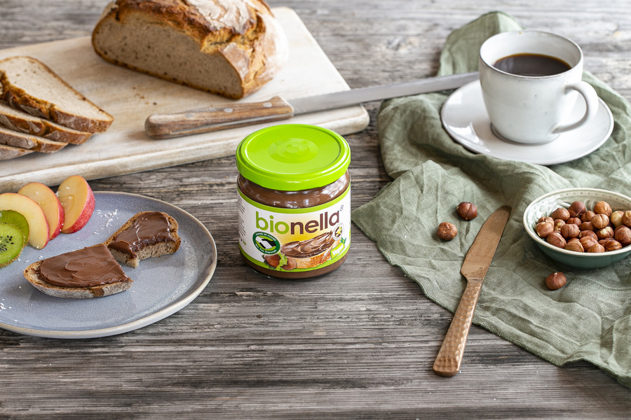 Guter Geschmack & eine bessere Welt aufs Brot: bionella