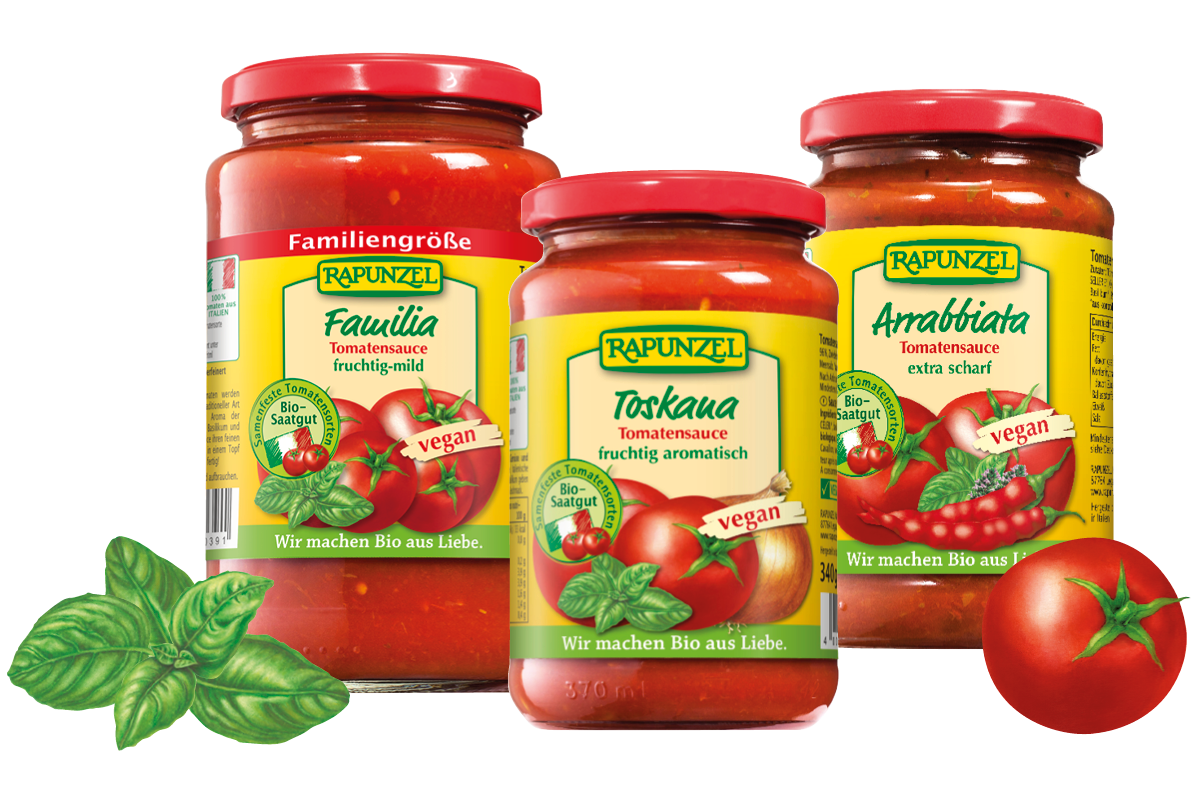 100% Italian tomatoes are directly processed after harvest and lovingly manufactured into tomato sauce using traditional recipes.