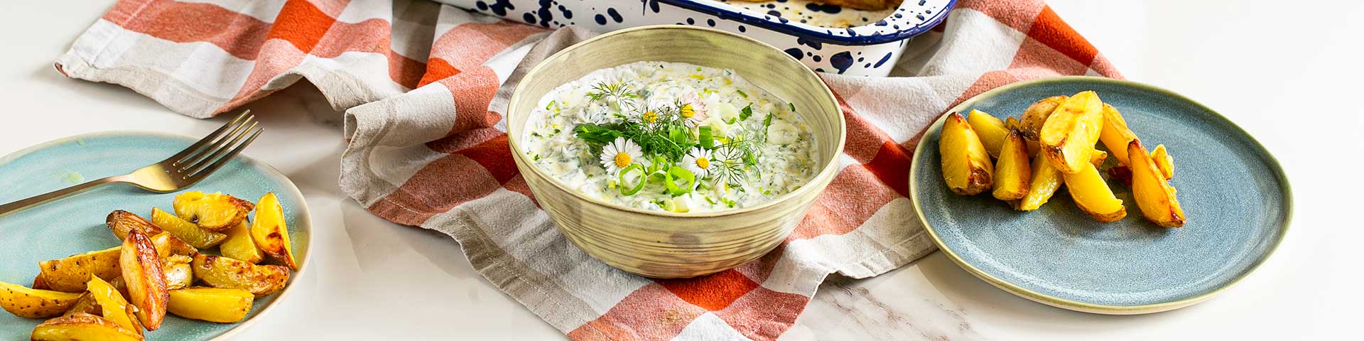 Kartoffel-Wedges mit Kräuterquark-image