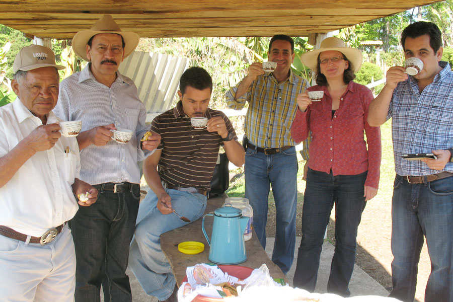 Fair traded HAND IN HAND Herocoffee from Honduras
