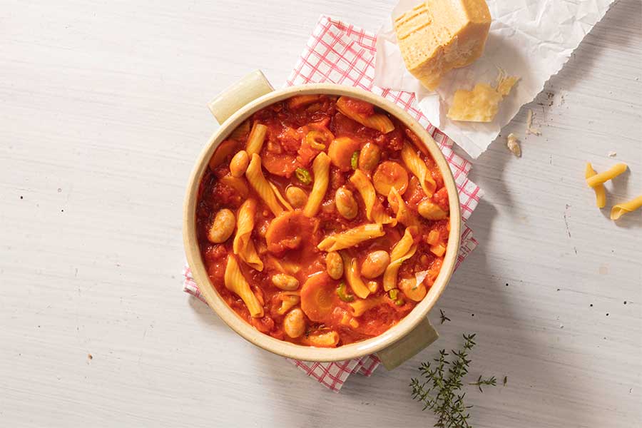 Italienische Minestrone mit Borlotti Bohnen