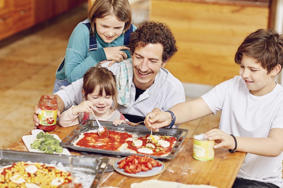 Rezepte mit Olivenscheiben für Salat und Pizza